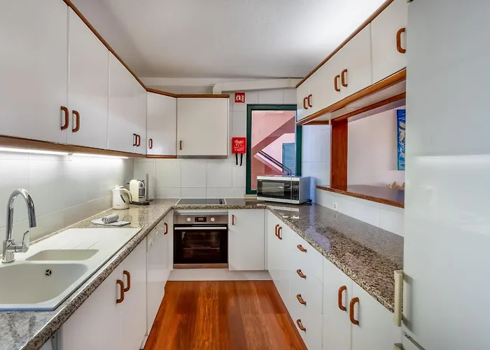 Apartament Pearl Harbor 3 Bdr Flat Vlm Marina By Lovelystay Quarteira